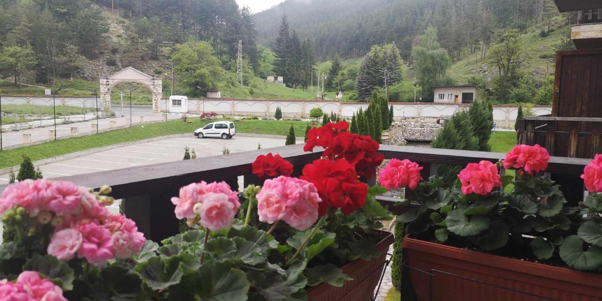 Апартамент И Студия "Спа Вълшебство" Velingrad Exterior foto